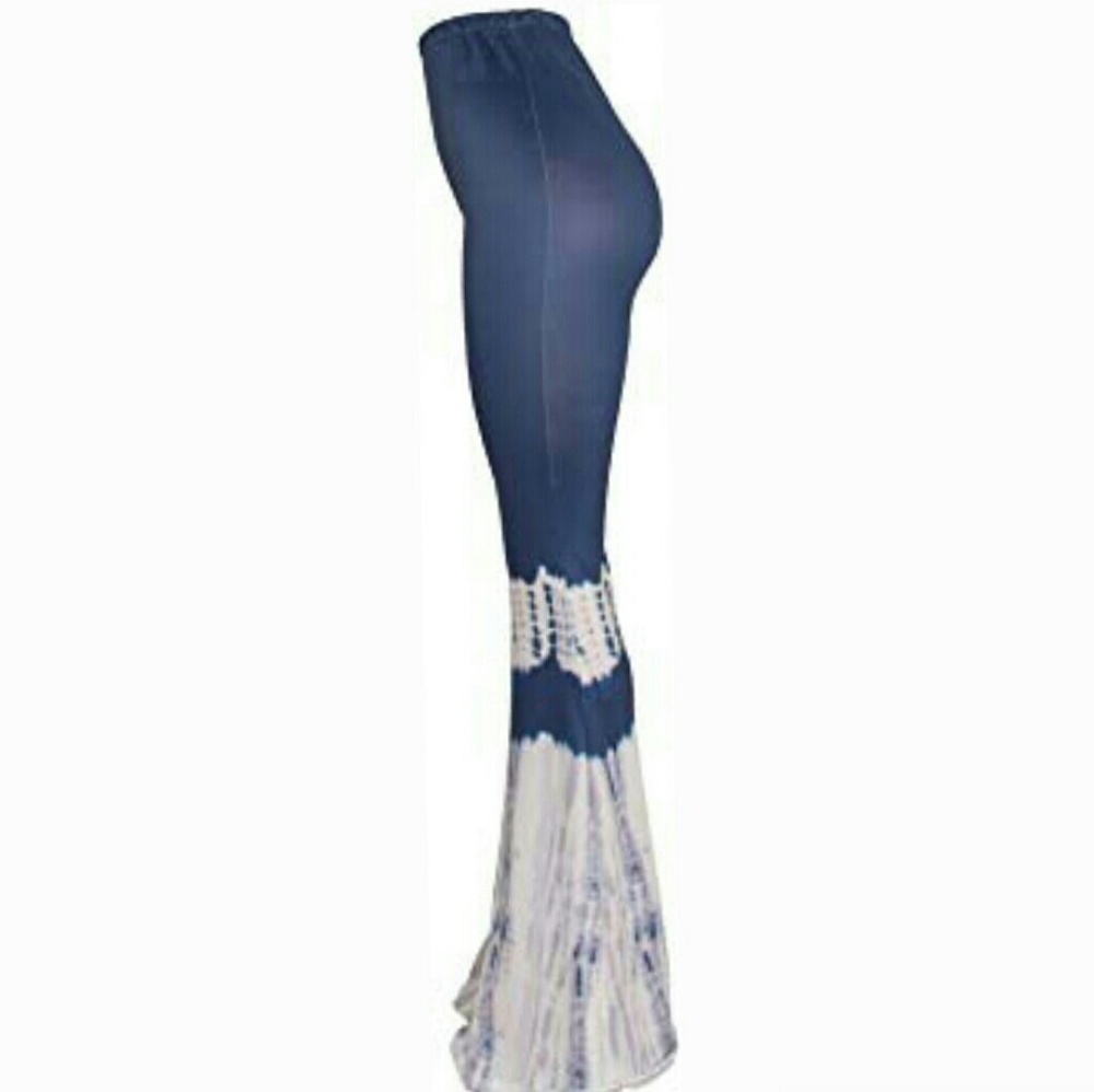 Last Two🔦Tie Dye Bell Bottom Leggings - Picture 4 of 8